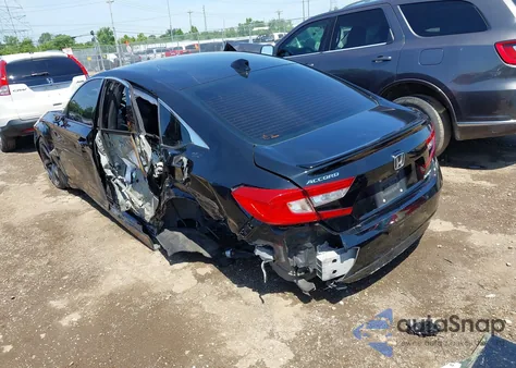 2018 Honda Accord Sport z USA, uszkodzony, nr VIN 1HGCV1F33JA223930